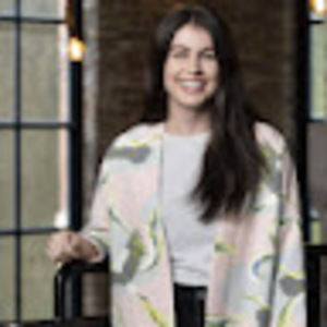 Meet your Posher, Julia